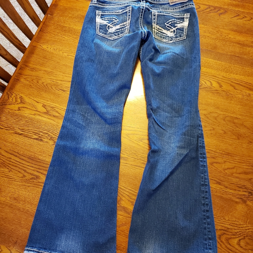 Silver Jean's - Picture 5 of 7